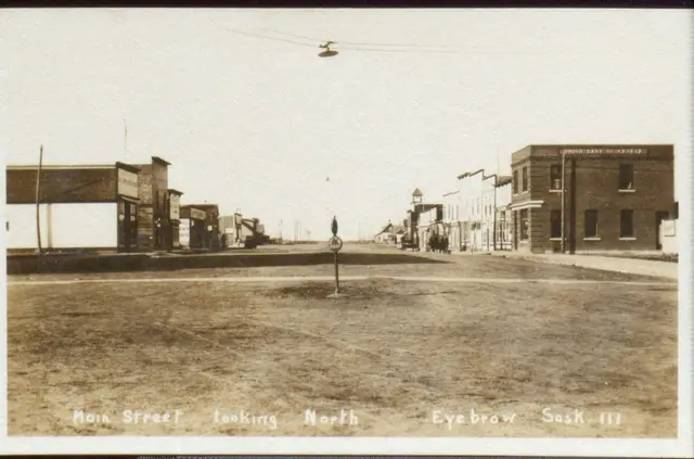 Main Street looking north